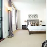 Vibrant 2Br In Downtown Sd By Sonder