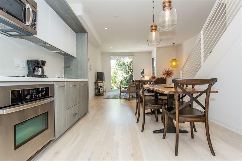 Vibrant 2br In Downtown Sd By Sonder Apartment